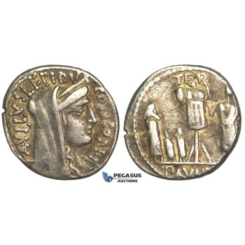 O56, Roman Republic, L. Aemilius Lepidus Paullus (62 BC) AR Denarius (3.76g) Rome, Perseus